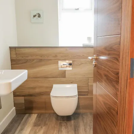 Woodside 2